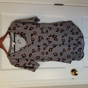 LuLaRoe Iris Top